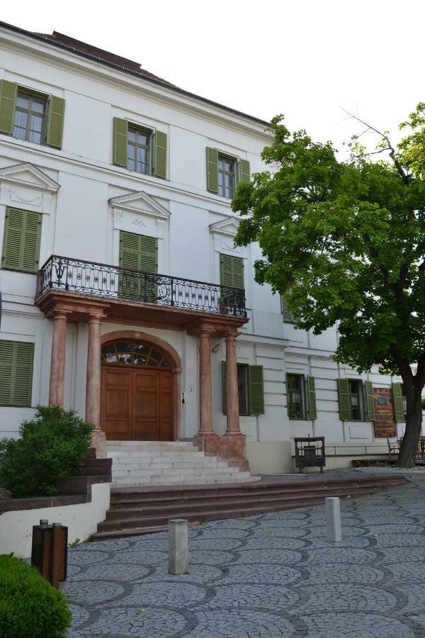 Millennium Suite Balatonfüred Exterior foto